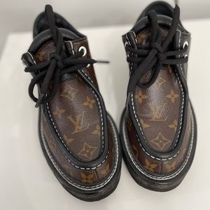 Louis Vuitton BEAUBOURG PLATFORM DERBY. Barely worn